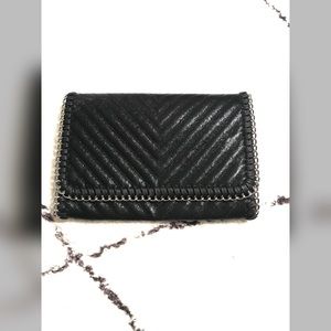 🆕 shiny vegan leather clutch